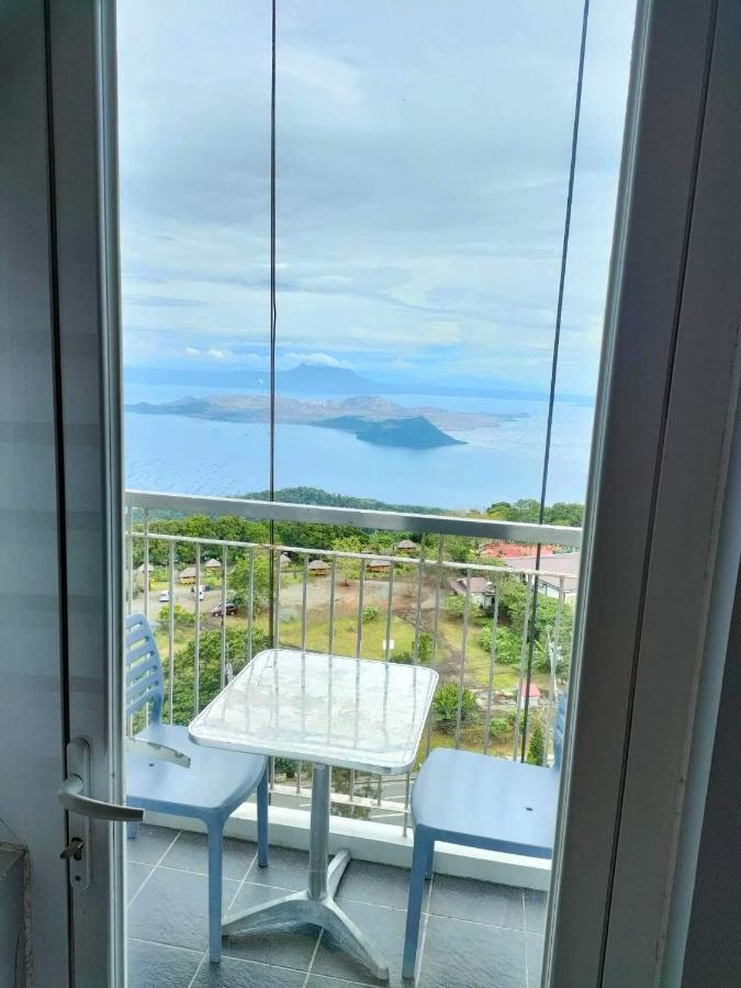 Smdc Wind Residences Tagaytay With Balcony 19Th Floor Tagaytay City Esterno foto