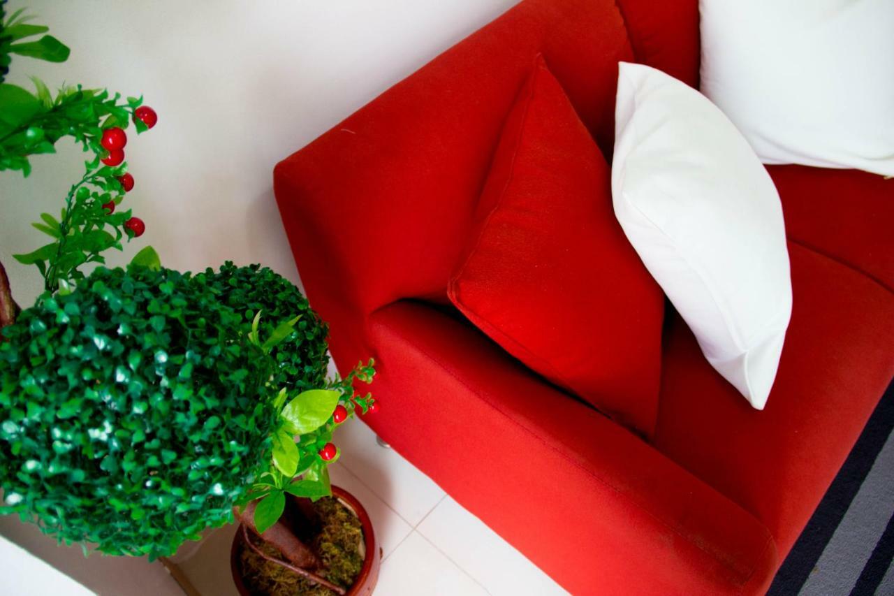 Smdc Wind Residences Tagaytay With Balcony 19Th Floor Tagaytay City Esterno foto